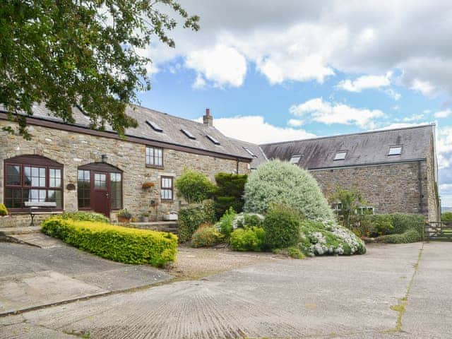 High Pastures (left) and Hillside (right) | Hillside Cottage, High Pasture Cottage - Bowser Hill Cottages, Hedley-on-the-Hill, near Consett