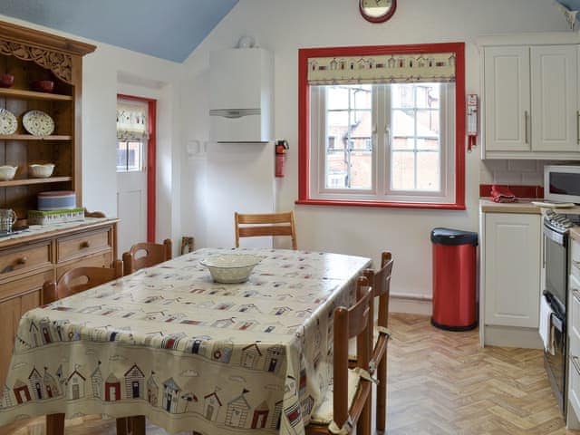 Kitchen/diner | Esplanade Crescent, Scarborough