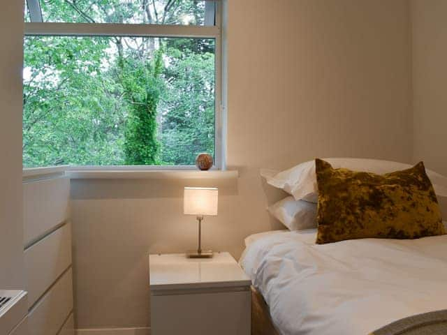 Single bedroom | Bowness Apartments- Bowness Apartment - Bowness Apartments , Bowness-on-Windermere 