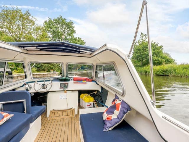 Hire the owners 8 seater private motor day launch | Riversdale Cottage, Irstead, near Wroxham