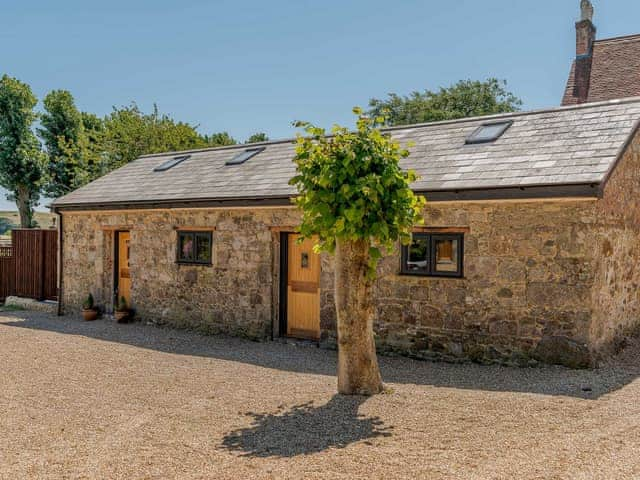 Beautiful barn conversion | The Stables - Kingates Farm, Whitwell, near Ventnor