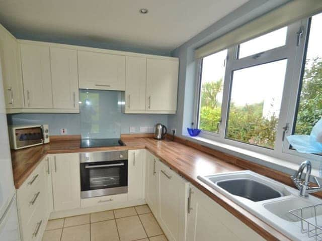 Kitchen | Harbourside, Bodinnick, Fowey