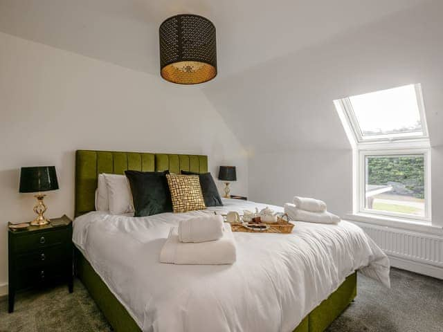 Relaxing double bedroom | The Stag - High Oak Holidays, Wicklewood, near Wymondham