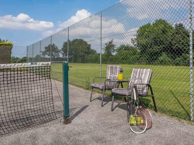 Shared tennis court