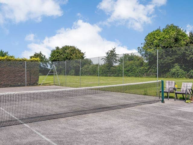 Shared tennis court