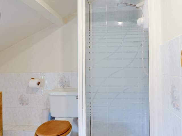 Shower room | Meadow Cottage, Linstead Parva, near Southwold