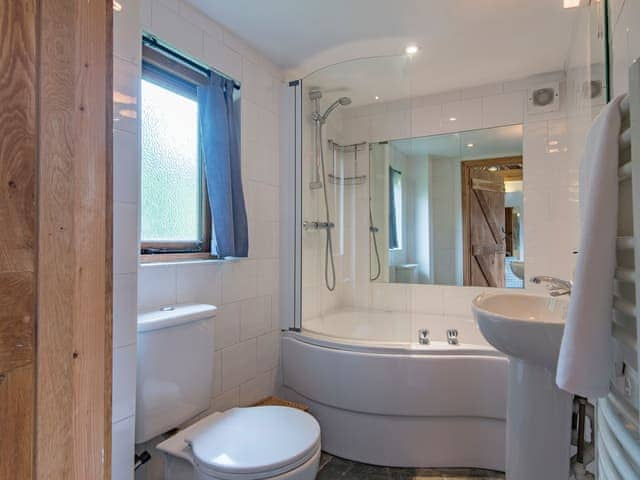 Bathroom | Heron Barn - Penn Estate, Hollingbourne