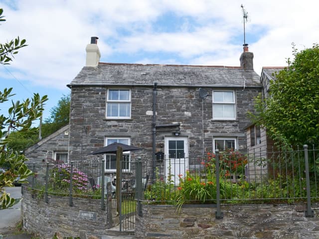 Quintessential Cornish cottage | Sunnyside, Trewalder, near Wadebridge