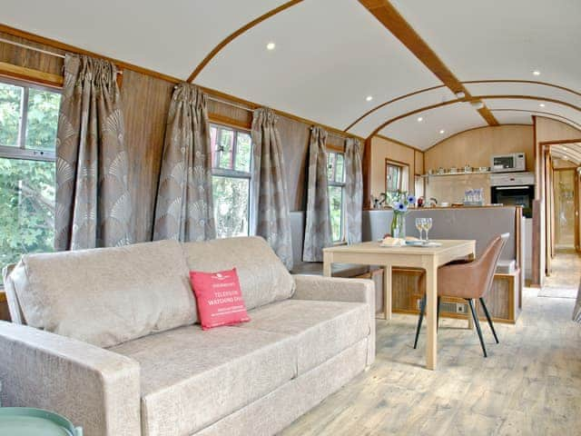 Unique holiday accommodation | Brunel Boutique Railway Carriage No 1 - Brunel Boutique Railway Carriages, Dawlish Warren