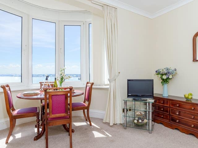 Light and airy dining room | Cockington - Bay Fort Mansions, Torquay