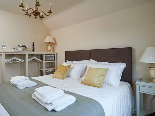 Serene double bedroom | Hydrangea House, Hythe