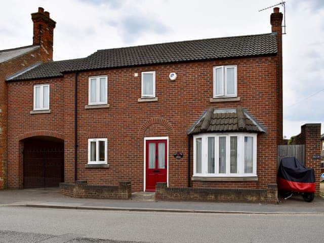 Exterior | Red Lion Cottage, Chatteris