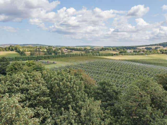 Aerial view of the surrounding area | The Coach House Stables, Hernhill