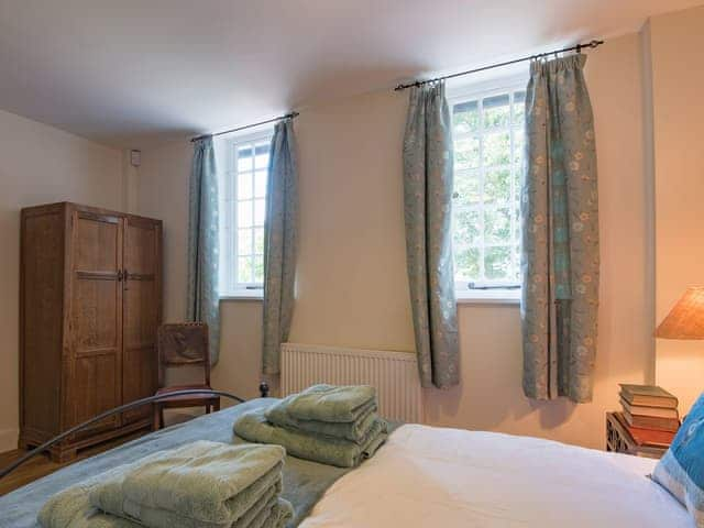 Comfortable double bedroom | The Coach House Stables, Hernhill