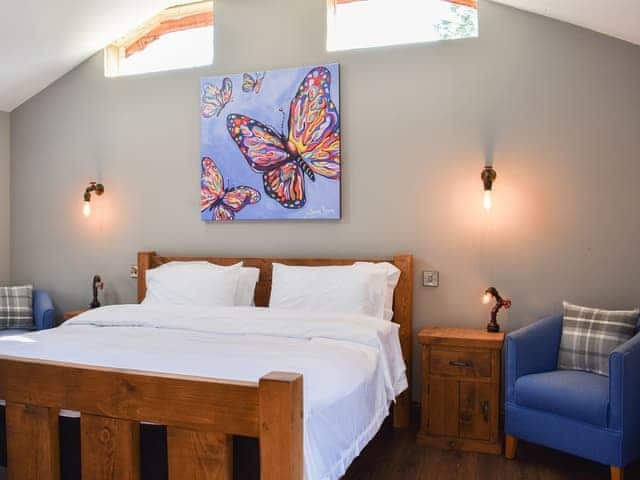 Welcoming double bedded room | Poppy Lodge - Tavern Cottages, Newsham, near Richmond