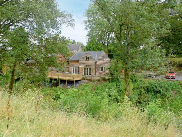 holiday home set deep in a wooded valley | The Hurstings, Bridgnorth