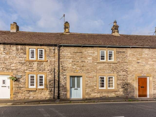 Charming stone-built holiday home | Whibberley Cottage, Ashford-in-the-Water, near Bakewell