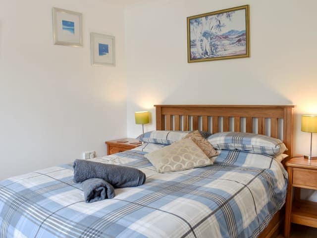 Double bedroom | Barbara Anne&rsquo;s - Porthtowan Holiday Apartments, Porthtowan, near Truro