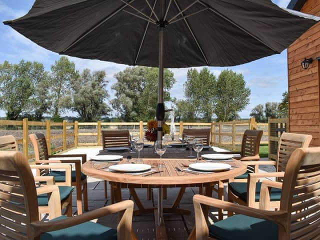 Outdoor dining area | Lords View, Ruckinge, near Ashford