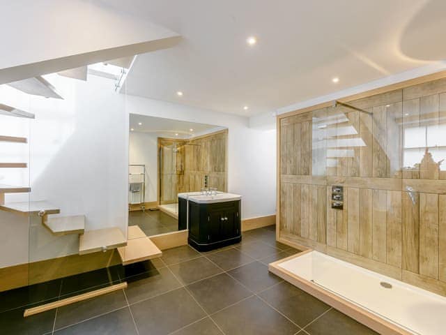 Stunning en-suite | Eden Grove, Crosby-on-Eden, near Carlisle