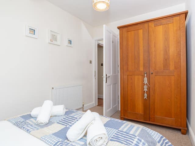 Double bedroom with storage | The Starfish - Harbour Lights, Brixham