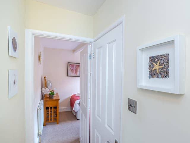 Hallway | The Starfish - Harbour Lights, Brixham