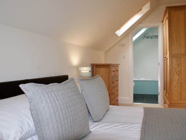 Double bedroom with king sized bed | Buddleia, West Charleton, near Kingsbridge