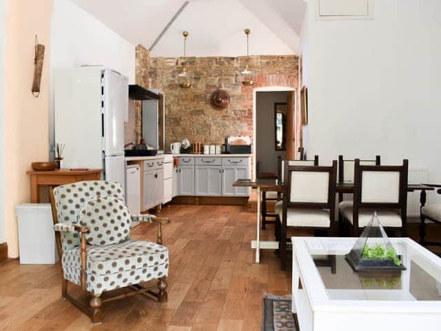 Wonderful open plan living space with wood burner | Stable Cottage - Peregrine Hall Cottages, Lostwithiel