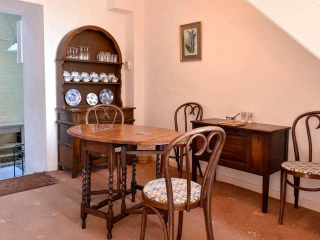 Dining area | Cloisters Cottage - Peregrine Hall Cottages, Lostwithiel