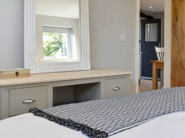 Stylish double bedroom | Threagill Cottage - Boon Town Farm, Warton, near Carnforth