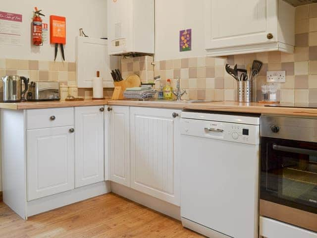 Well equipped kitchen area | Stables - Church Farm Cottages, Lower Gresham