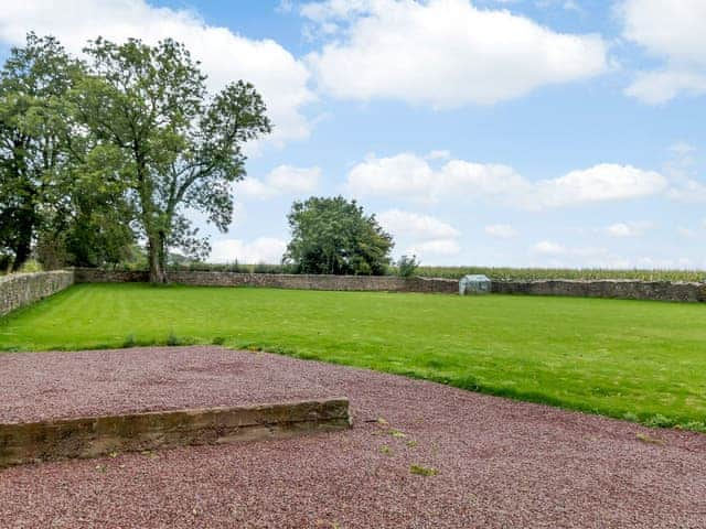 Shared 1-acre natural grounds | The Old Granary - Hewelsfield Court, Hewelsfield, near Lydney