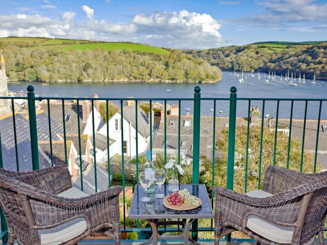 Delightful balcony with wonderful views | Chyandour, Fowey