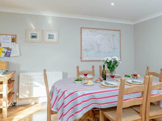 Charming dining area for 8 plus High Chair | Chyandour, Fowey