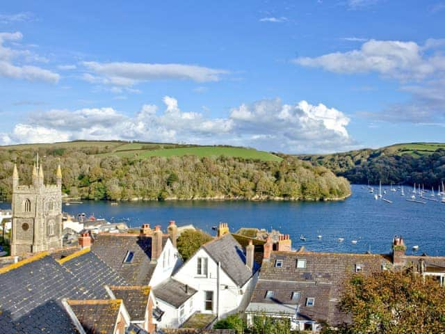 Spectacular views over fowey and the river | Chyandour, Fowey