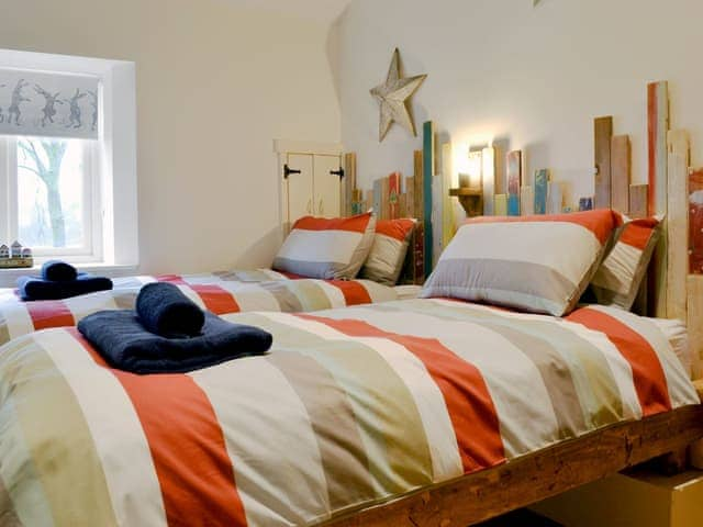 Welcoming twin bedroom | &rsquo;Ay Up - Dringhoe Hall Cottages - Dringhoe Hall Cottages, Driffield, near Bridlington