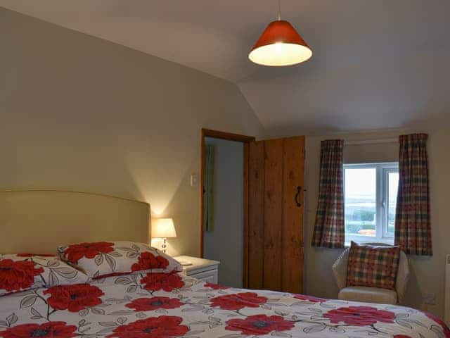 Double bedroom | Vista Cottage - Sea Marsh Cottages, Brancaster Staithe, near Wells-next-the-Sea