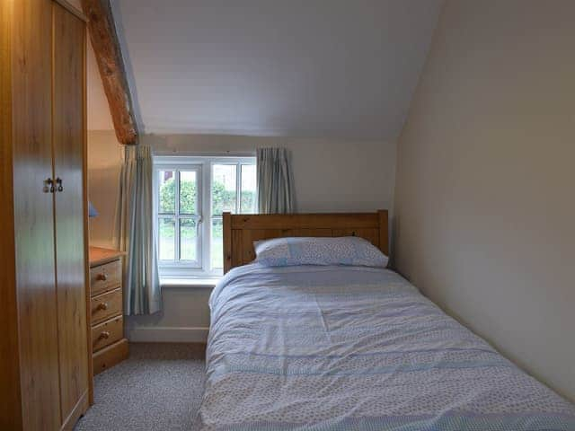 Single bedroom | Vista Cottage - Sea Marsh Cottages, Brancaster Staithe, near Wells-next-the-Sea