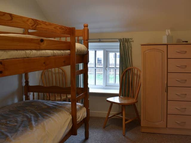 Bunk bedroom | Vista Cottage - Sea Marsh Cottages, Brancaster Staithe, near Wells-next-the-Sea