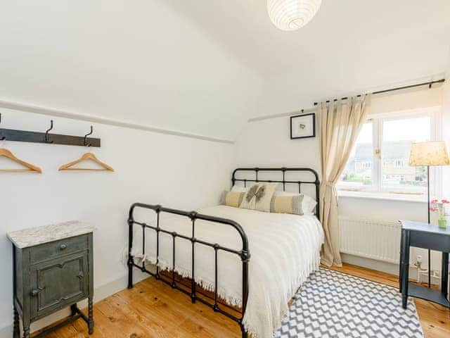 Light and airy double bedroom | The Jays, Selsey