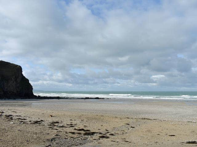 Porthtowan Beach | Barbara Anne&rsquo;s, Driftwood - Porthtowan Holiday Apartments, Porthtowan, near Truro