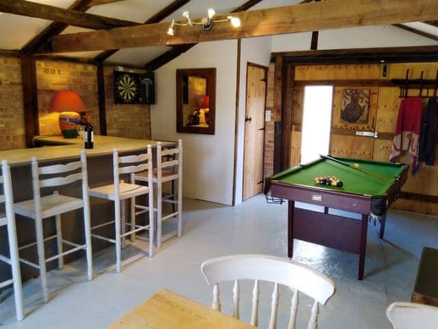  External bar/games room | Walnut Tree House, Tilney St Lawrence, near Kings Lynn