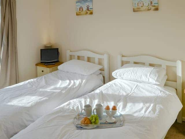 Comfy twin bedroom | Roses Place, Bacton