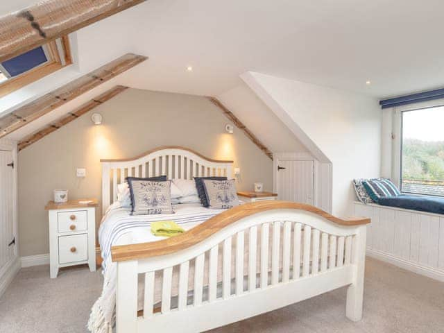 Double bedroom | Larboard, Fowey