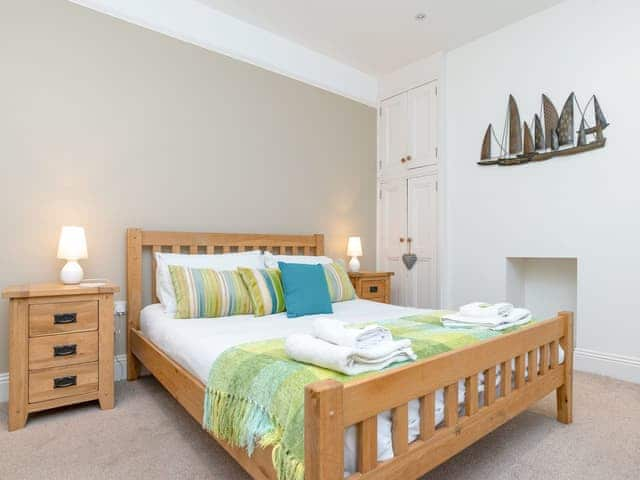 Double bedroom | Larboard, Fowey