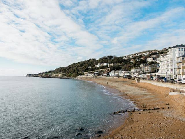 Surrounding area | Miller&rsquo;s Rock, Ventnor