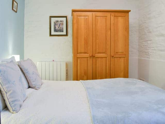 Inviting double bedroom | Trenay Barn Cottage, St Neot, near Liskeard