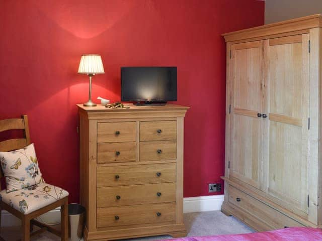 Double bedroom | Slate Cottage, Windermere