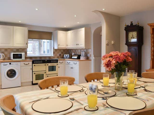 Kitchen/diner | Dale View - Sea Marsh Cottages, Brancaster Staithe, near Wells-next-the-Sea