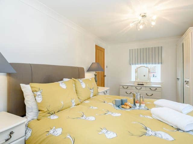 Light and airy double bedroom | Corner House, East Runton